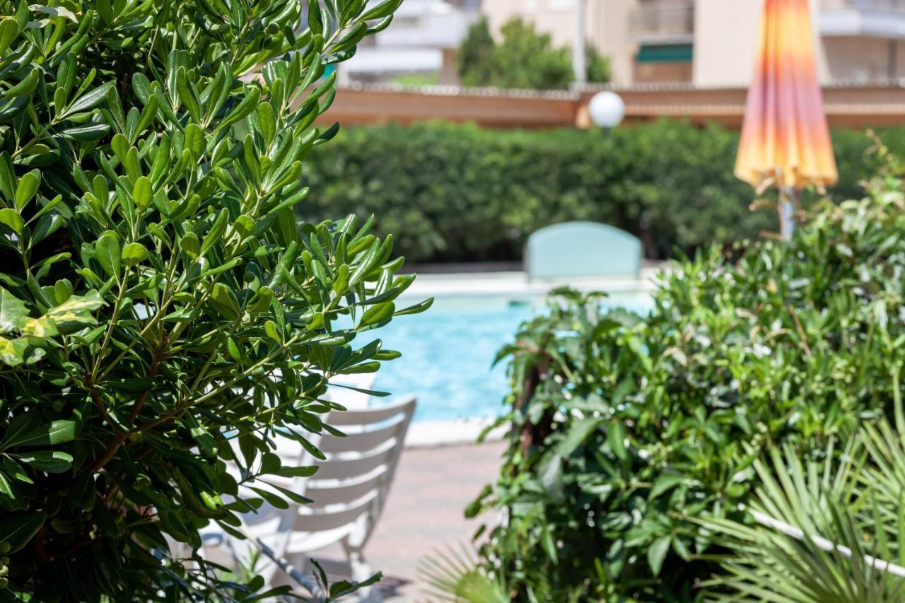 Hotel Primavera Sul Mare ليدو دي سافيو المظهر الخارجي الصورة